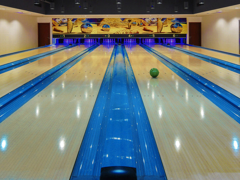 bowling-ball-material-in-the-market